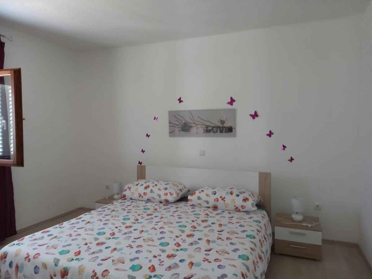 Vacation Home Katarina Nin Eksteriør billede